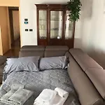 Trevisi - Apartment-free Parking Apartament *