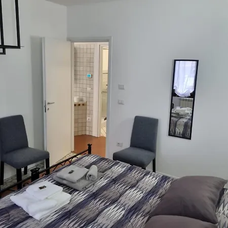 Trevisi - Apartment-free Parking شقة تريفيزو