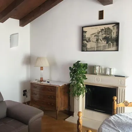 Trevisi - Apartment
