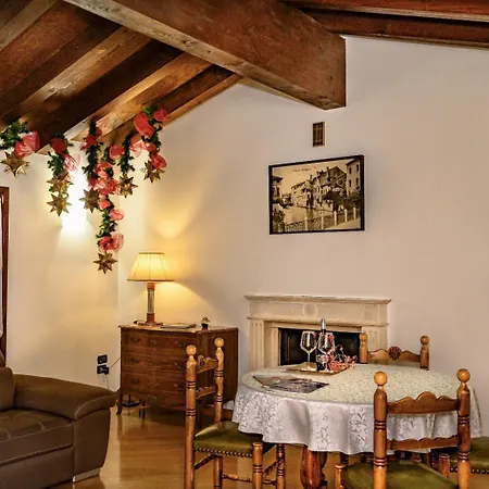 Trevisi - * Treviso