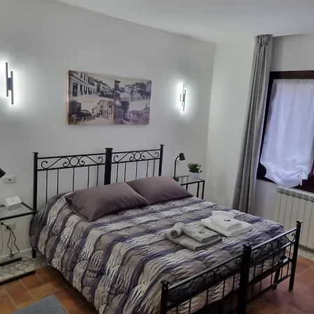 Apartment Trevisi - *