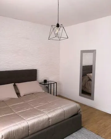 Trevisi - Apartment-free Parking * 트레비소